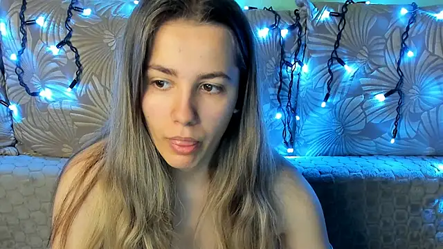 MaggieCake online show from January 2026 04:17:01 AM