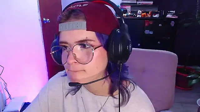 Raventh  online show from September 2025 04:17:01 PM