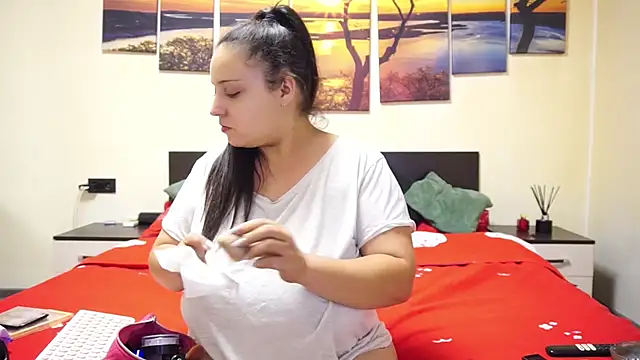 adelline online show from September 2025 08:58:02 PM