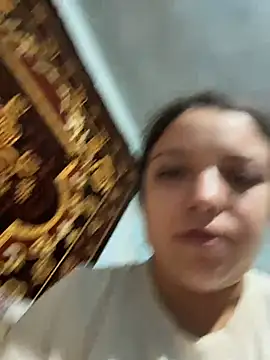 adelline online show from October 2025 05:25:02 PM