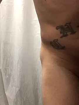 69RIPsta69 online show from October 2025 11:02:02 PM