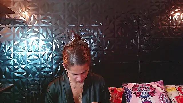 PINK  LOLA1 online show from March 2026 02:45:02 PM