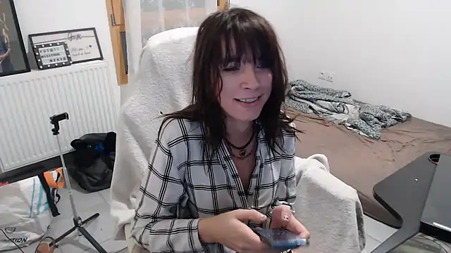 missthon0 online show from September 2025 05:30:01 AM