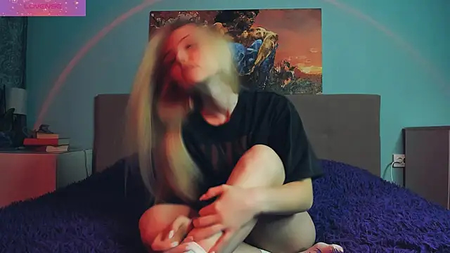 Snapshot of Linda_Roxy chatting on February 2025 03:26:01 PM Linda Roxy online show from February 2025 03:26:01 PM