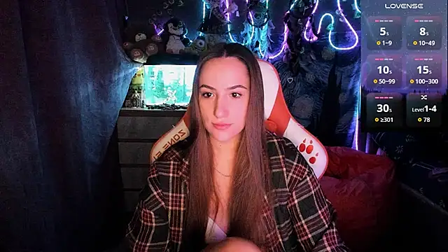 Snapshot of Selbi_Paine chatting on July 2026 06:50:01 PM Selbi Paine online show from July 2026 06:50:01 PM