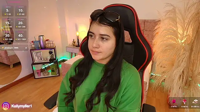 Snapshot of KallyMyller1 chatting on January 2025 07:12:01 PM KallyMyller1 online show from January 2025 07:12:01 PM