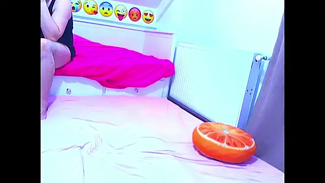 evehotty online show from March 2026 08:03:01 PM