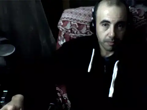 Snapshot of big_heart chatting on February 2026 07:12:02 AM big heart online show from February 2026 07:12:02 AM