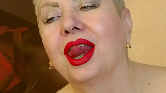 LadyPosh online show from December 2024 10:13:01 PM