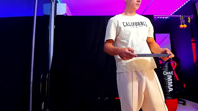 Aydenmiller96 online show from November 2025 01:21:02 PM