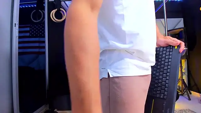 Aydenmiller96 online show from April 2026 03:09:01 AM