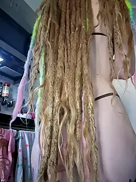 LucidLucy online show from September 2025 03:25:01 PM