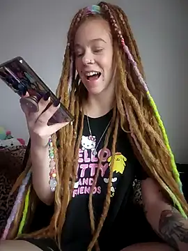 LucidLucy online show from November 2025 02:09:01 PM