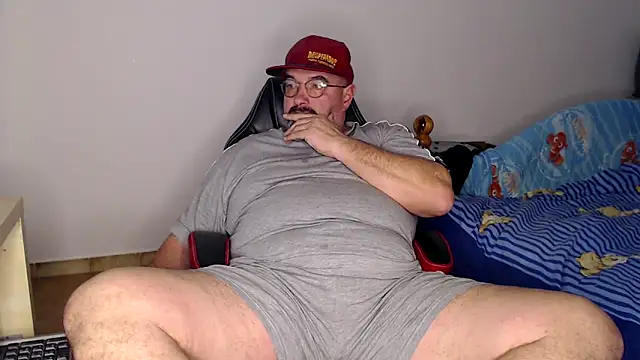 Snapshot of fraboys chatting on February 2026 05:09:02 PM fraboys online show from February 2026 05:09:02 PM