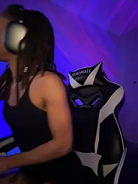 thebrattygoddess online show from December 2024 11:39:01 AM