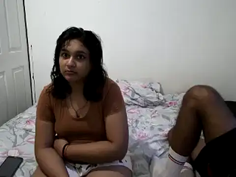 Indianbloom- online show from March 2025 04:11:02 PM