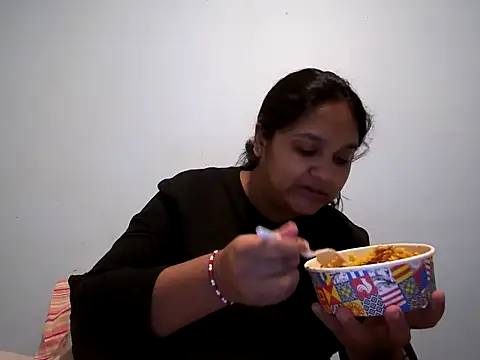 Indianbloom- online show from September 2025 04:51:02 PM