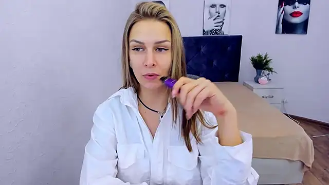 AlexiaDarren online show from January 2025 06:23:01 PM