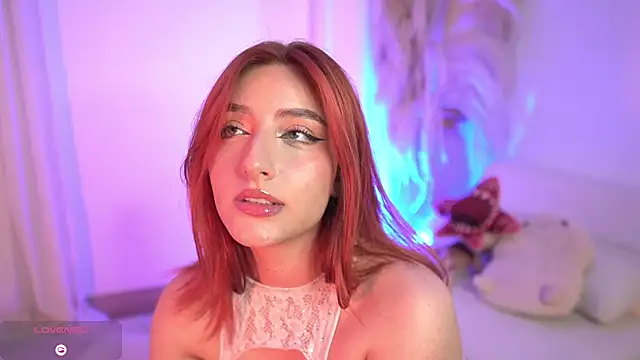 Anavi  online show from December 2025 11:10:01 PM