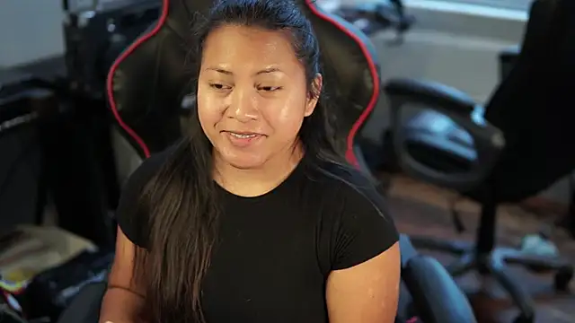 Bubbleliyah online show from December 2024 01:55:02 PM