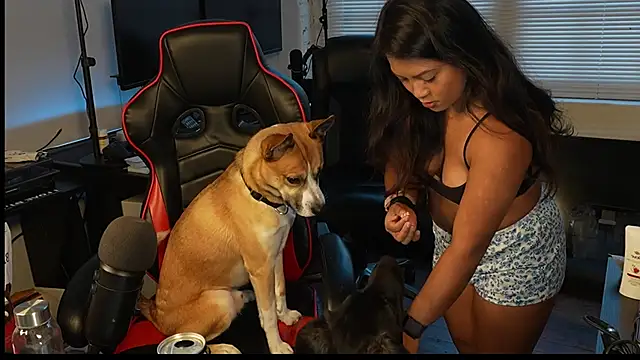 Bubbleliyah online show from February 2025 10:53:02 PM