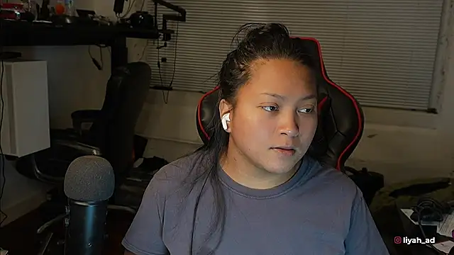 Bubbleliyah online show from February 2026 02:39:02 AM