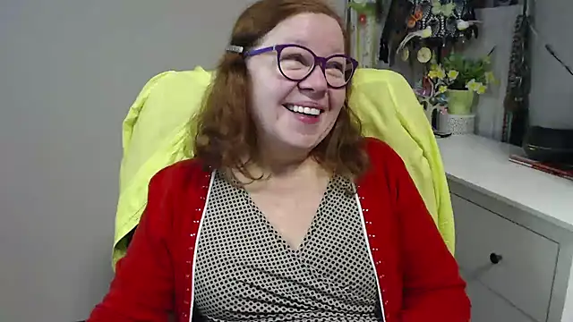 Adelewildx online show from December 2025 04:22:01 AM