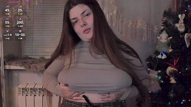 Snapshot of Eva_Shameless chatting on January 2025 08:22:01 PM Eva Shameless online show from January 2025 08:22:01 PM