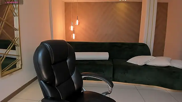 Snapshot of BrennaWalker chatting on February 2025 03:23:02 AM BrennaWalker online show from February 2025 03:23:02 AM