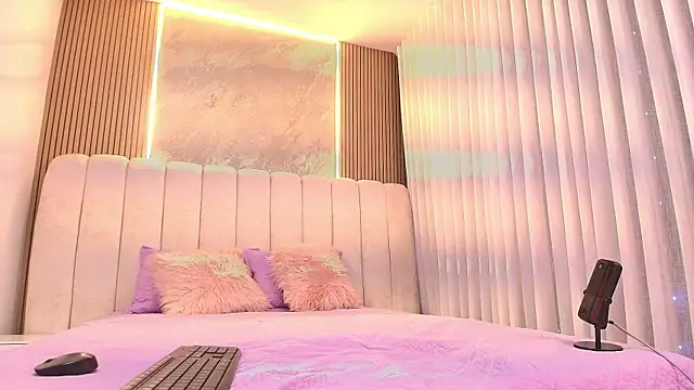 Snapshot of emyli_sw_ chatting on February 2026 03:03:02 AM emyli sw online show from February 2026 03:03:02 AM