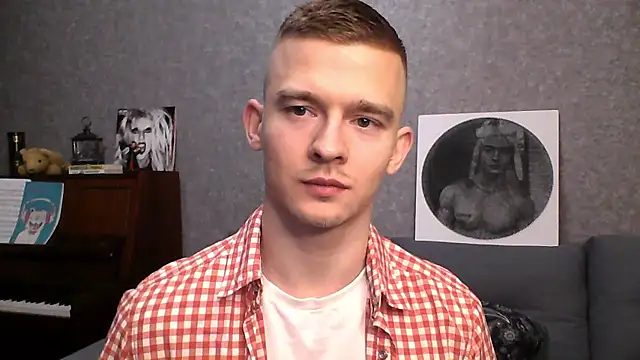 Marvelboy  online show from January 2025 09:28:01 PM