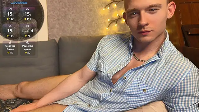 Marvelboy  online show from February 2025 09:48:01 PM