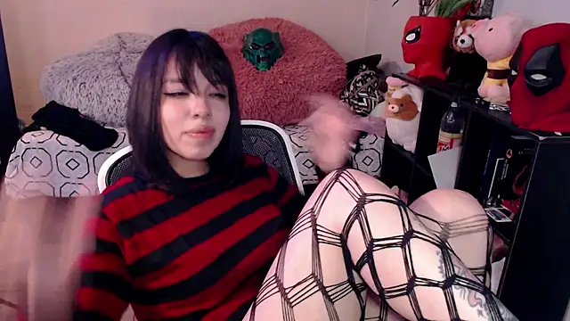 Snapshot of babyakem chatting on October 2025 04:12:01 AM babyakem online show from October 2025 04:12:01 AM