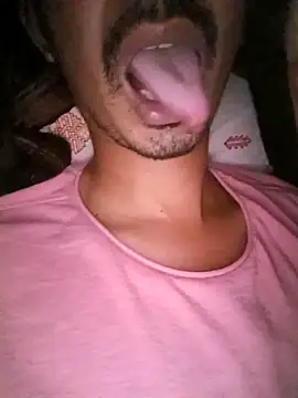 dreamtoungelick69 online show from May 2026 10:51:02 PM