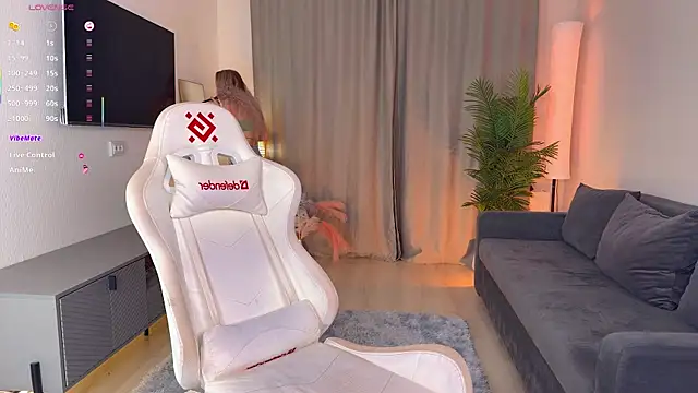 mikkixmeow online show from December 2025 12:03:02 PM