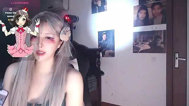 candy cola online show from October 2025 06:25:01 AM