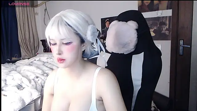 candy cola online show from November 2025 11:09:02 AM