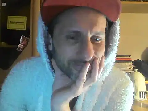 Snapshot of FireFox_Feel chatting on March 2025 01:38:02 AM FireFox Feel online show from March 2025 01:38:02 AM