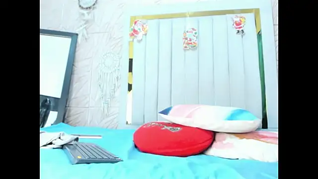 Rebecca Mitchell online show from December 2025 11:36:02 AM