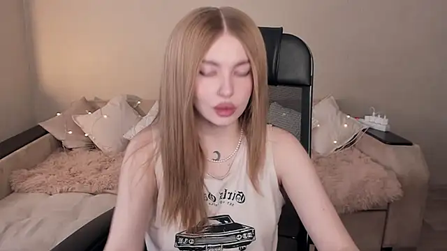 ViolettaLopez online show from February 2025 11:23:02 AM