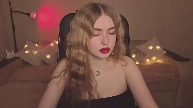 ViolettaLopez online show from February 2026 03:09:01 PM