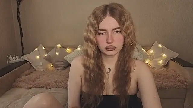 ViolettaLopez online show from February 2026 01:34:02 PM