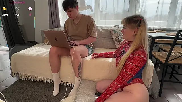 lukuliamalboro online show from April 2026 07:29:01 AM