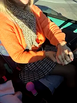 Nathotsexy1 online show from December 2024 09:11:02 AM