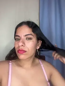 roman and jessie online show from March 2026 05:53:01 AM