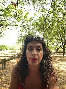 LaColorina  online show from March 2026 03:18:02 PM