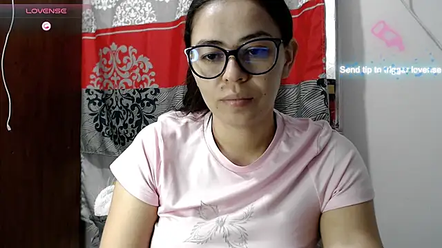 mayhott2 online show from March 2025 10:33:01 PM