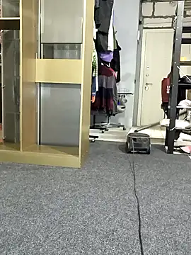 Krasav4ik4ik online show from December 2024 04:27:02 PM