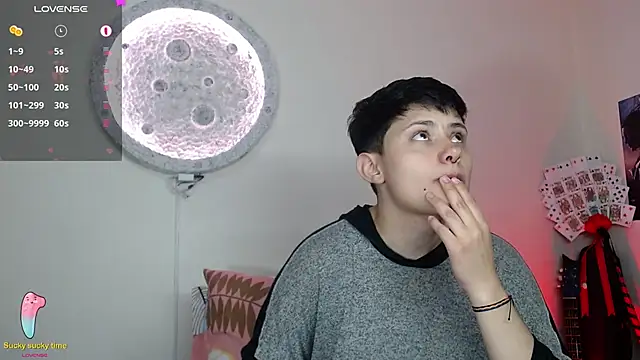 girl intense444 online show from February 2025 07:28:02 PM