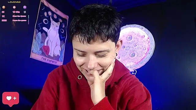 girl intense444 online show from February 2026 01:09:02 PM